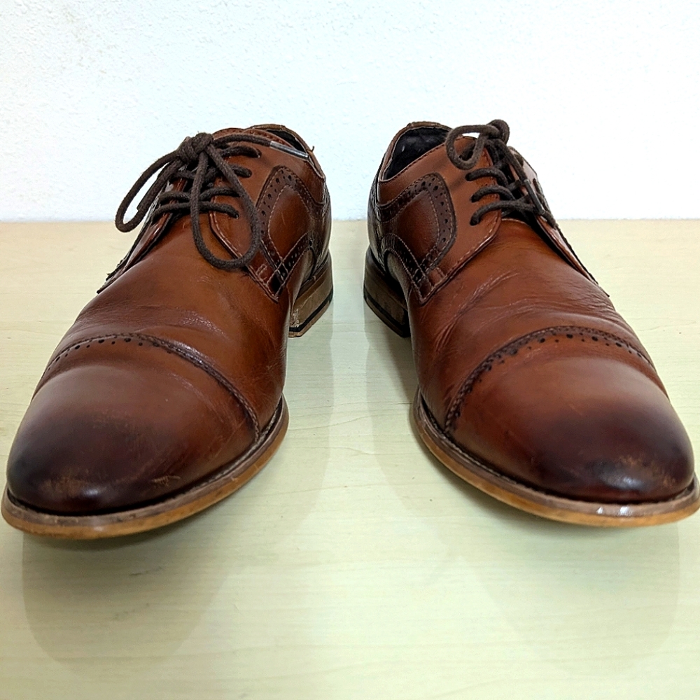 Stacy Adams Dickinson 8M Cognac leather cap toe Oxford style lace up loafers